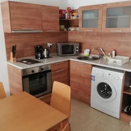 Yves 2 Bed At Sun Village Sunny Not Far Away From The Sea