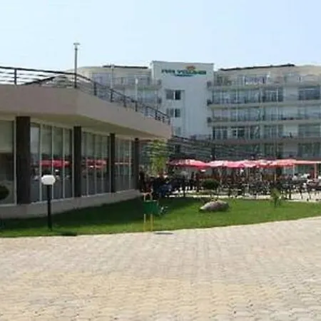 Yves 2 Bed At Sun Village Sunny Not Far Away From The Sea