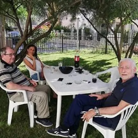 Yves 2 Bed At Sun Village Sunny Not Far Away From The Sea *