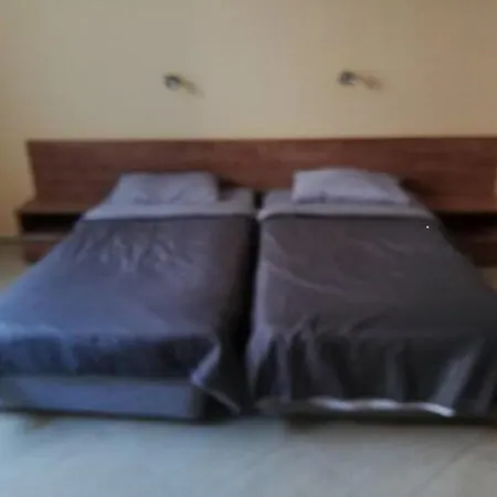 Yves 2 Bed At Sun Village Sunny Not Far Away From The Sea