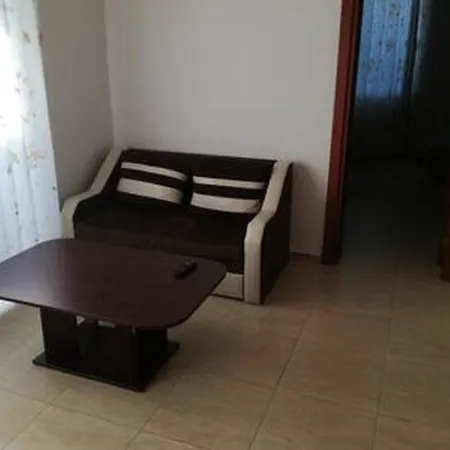 Yves 2 Bed At Sun Village Sunny Not Far Away From The Sea סאני ביץ'